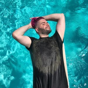 Meet your Posher, James